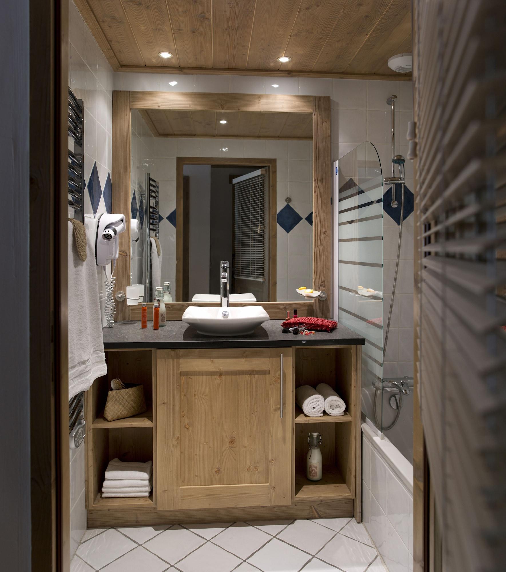 Cgh Residences & Spas Le Telemark ティニュ エクステリア 写真
